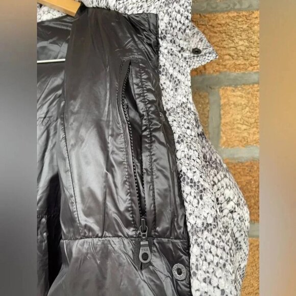 Varley Highland Puff Jacket Contrast Snake XS - Picture 8 of 16